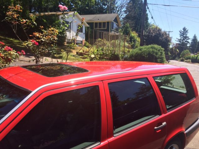 volvo wagon manual 5 speed rare, amazing condition!!!