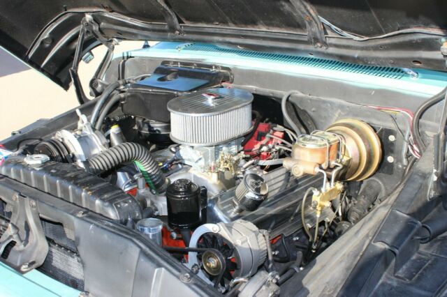 1962 gmc carry all 2wd. 396 chevy w/ newly built 700r4 overdrive transmission