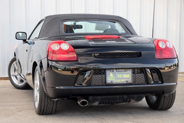 2003 toyota mr2 spyder
