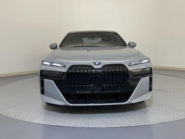2024 bmw 740 i