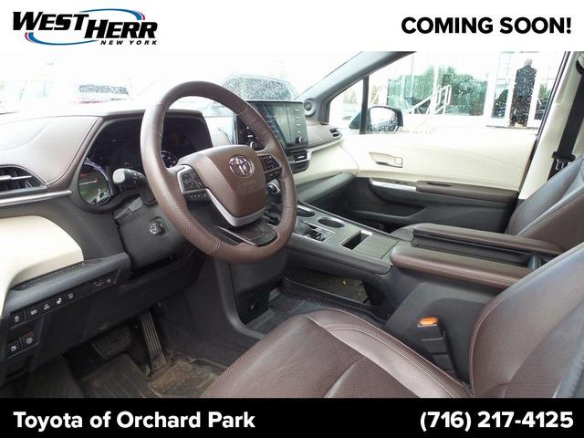 2022 toyota sienna platinum 7 passenger