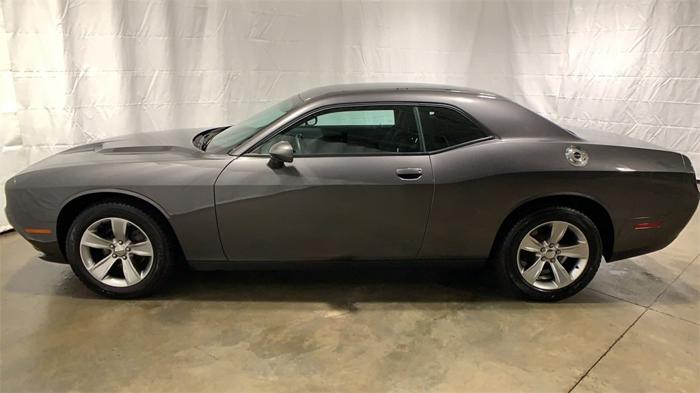 used 2016 dodge challenger sxt irwin, pa 15642 for sale in irwin, pennsylvania