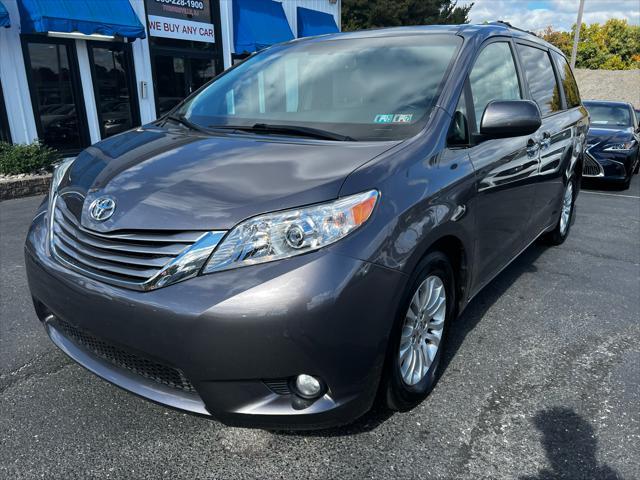 2016 toyota sienna xle