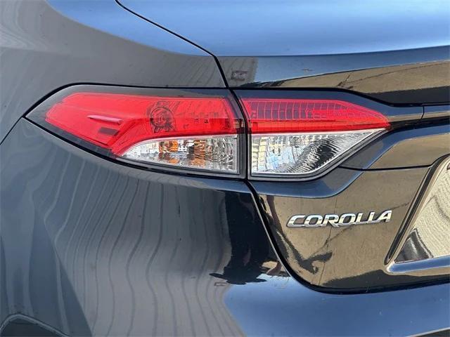 2021 toyota corolla le