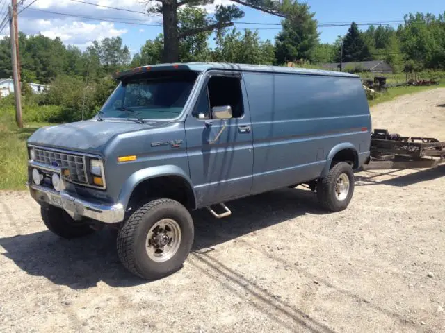 1988 ford e-350 4x4 cargo van lifted locker & 35's quigley? pathfinder?