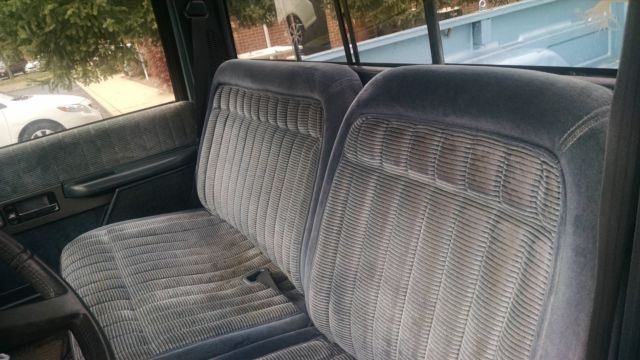 1991 chevy 1500 2wd clean title 166,730 miles have key starts & runs w jump