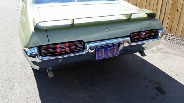 1969 pontiac lemans- gto judge clone