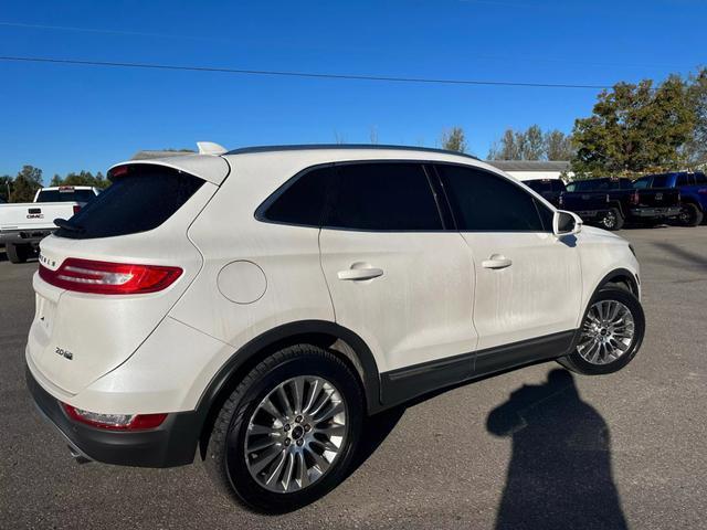 2015 lincoln mkc base