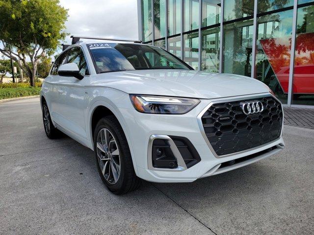 2024 audi q5 s line premium plus