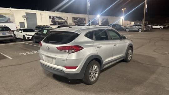 2017 hyundai tucson se