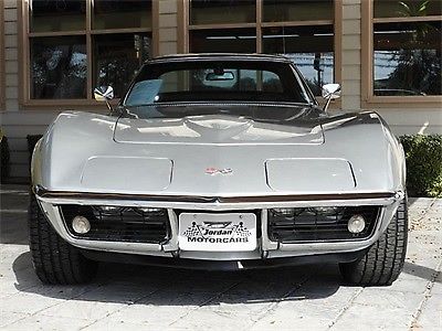 1968 chevrolet corvette roadster with both tops!