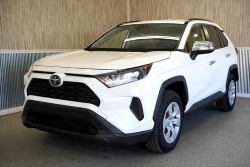 2020 toyota rav4 le in nashville, tennessee