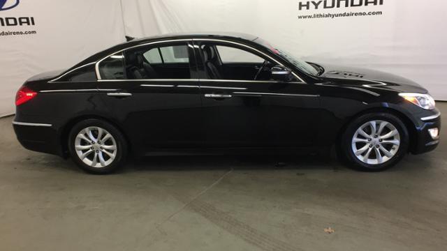 2013 hyundai genesis 3.8l 3.8l 4dr sedan for sale in reno, nevada