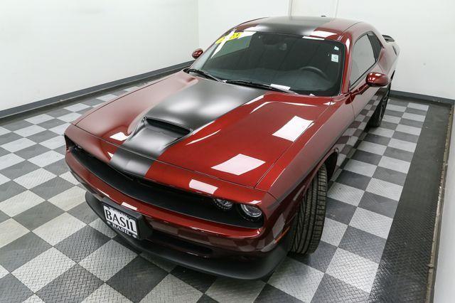 2023 dodge challenger gt