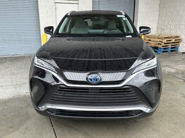 2021 toyota venza xle