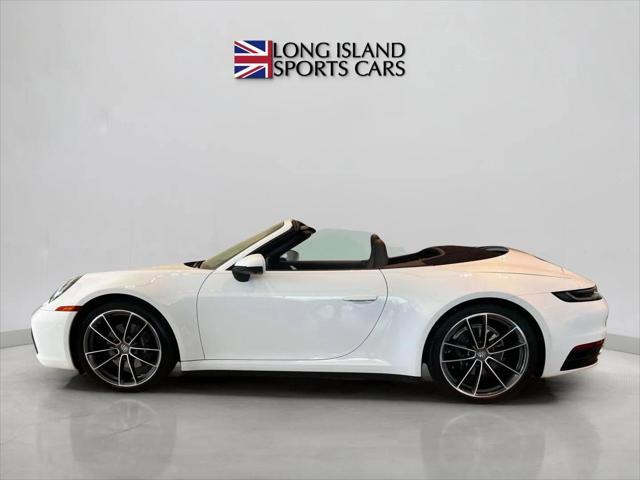 2022 porsche 911 carrera