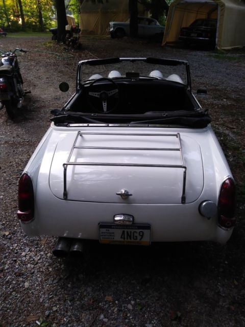 no reserve! 1971 mg midget with ah bug eye sprite front spridget! great driver!