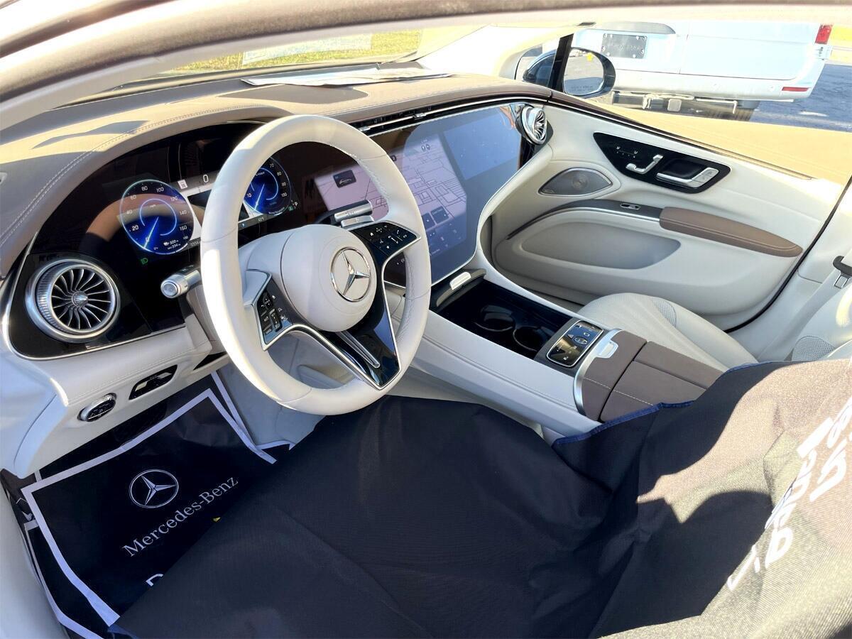 2022 mercedes-benz eqs-class mercedes eqs 450+