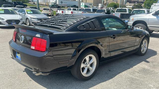 2007 ford mustang gt