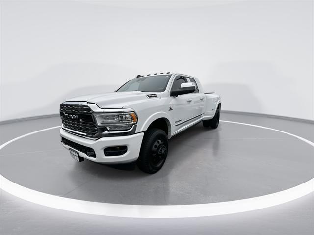 2020 ram 3500 limited mega cab 4x4 6'4' box