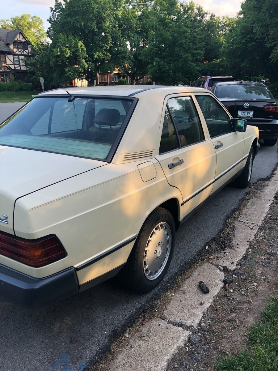 1985 mercedes benz 190d 5-speed - southern owned the entire life of the vehicle