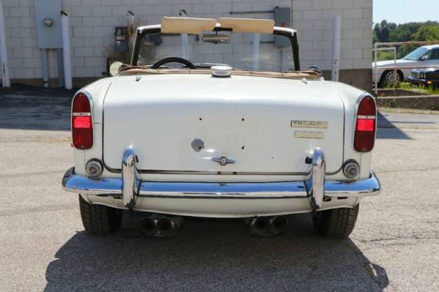 1968 triumph tr250 39950 miles white convertible i6 2.5l manual 4-speed