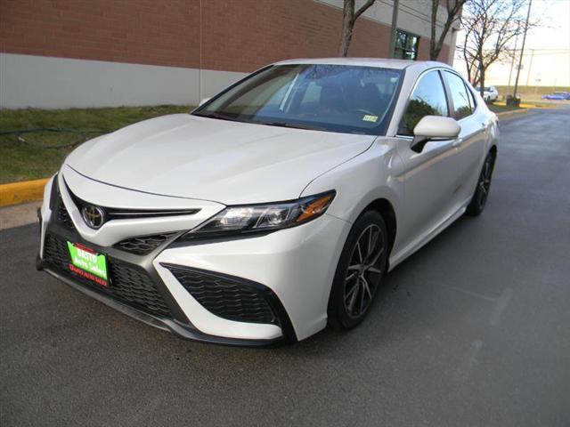2023 toyota camry se