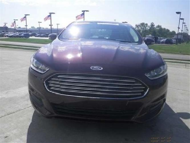 2013 ford fusion in greenwood, in