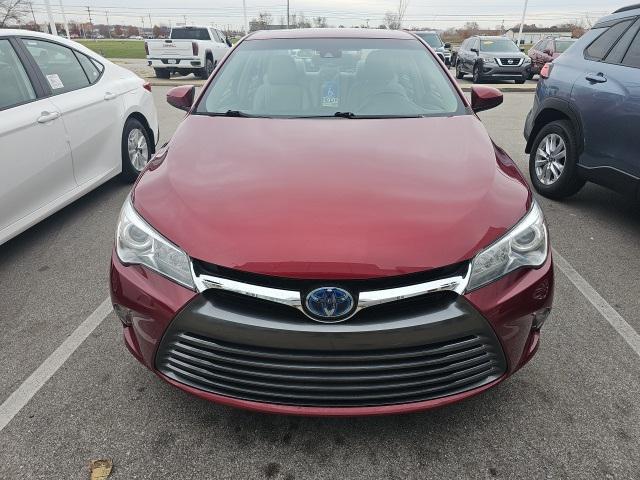 2017 toyota camry hybrid xle