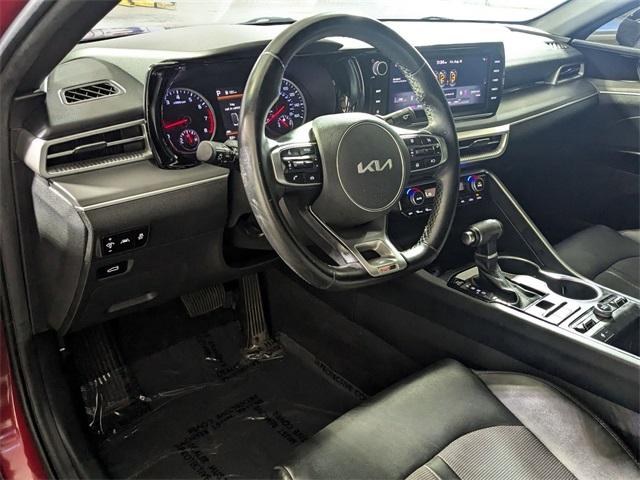 2022 kia k5 gt-line