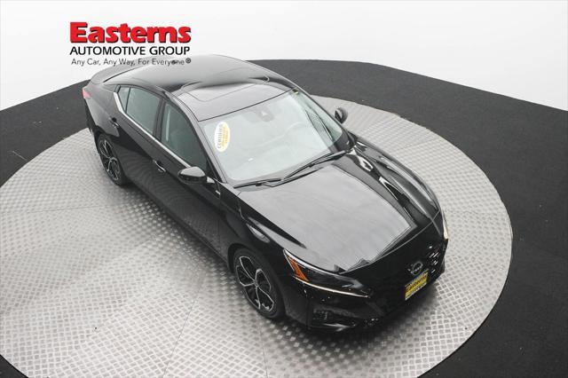 2023 nissan altima sr fwd