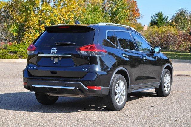 2020 nissan rogue sv
