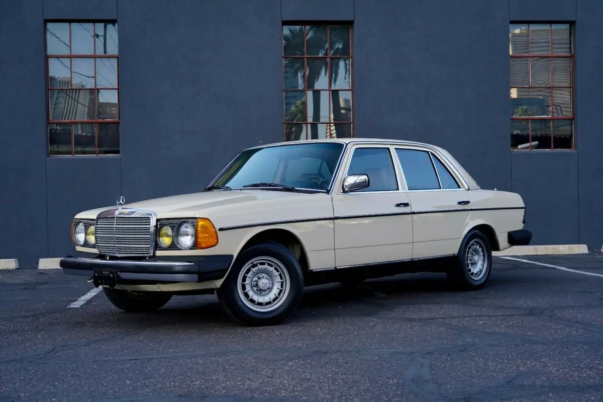 !!no reserve!! 1981 mercedes-benz 200-series w123 240d