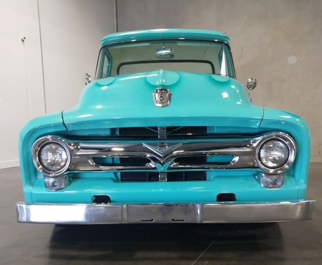 *1956 ford f-100 1/2 ton pickup small window 351 cleveland v-8 automatic trans**