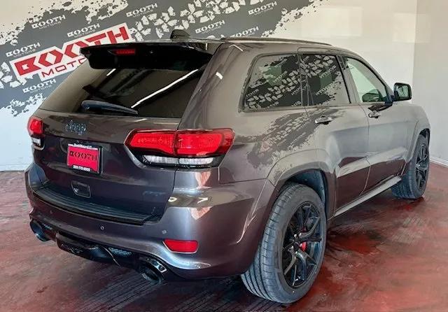 2016 jeep grand cherokee srt