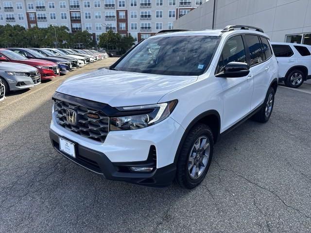 2023 honda passport awd trailsport