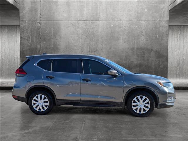 2017 nissan rogue s