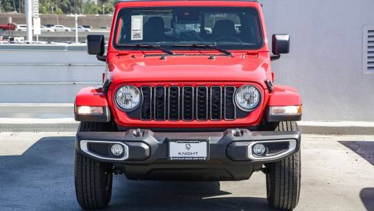 2024 Jeep Gladiator