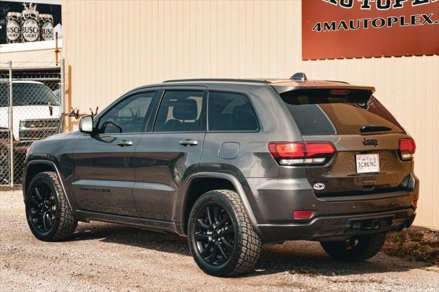 2021 jeep grand cherokee laredo