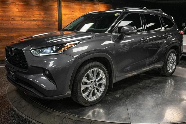 2021 toyota highlander limited