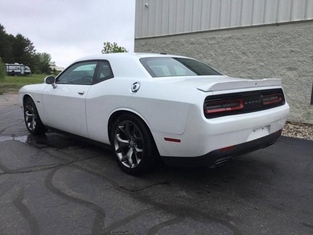 2016 dodge challenger r/t