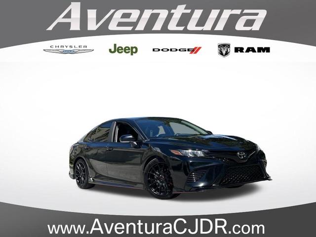 2021 toyota camry trd v6