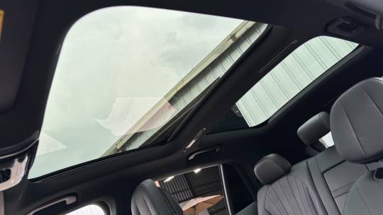 2023 Mercedes-Benz EQS SUV