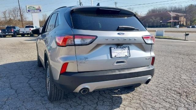 2021 ford escape sel