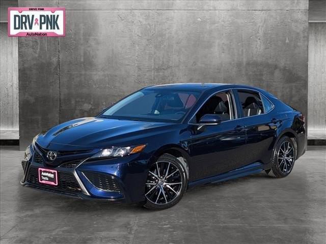 2021 toyota camry se