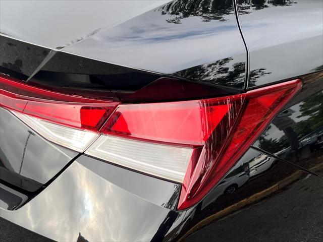 2022 hyundai elantra sel