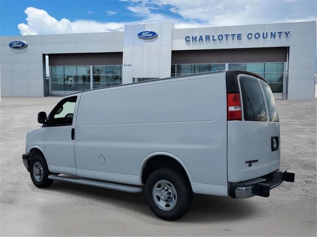 2022 chevrolet express 2500 work van