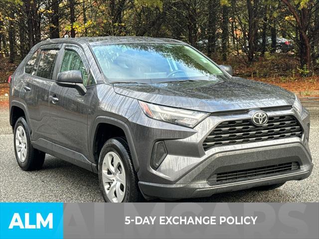 2023 toyota rav4 le
