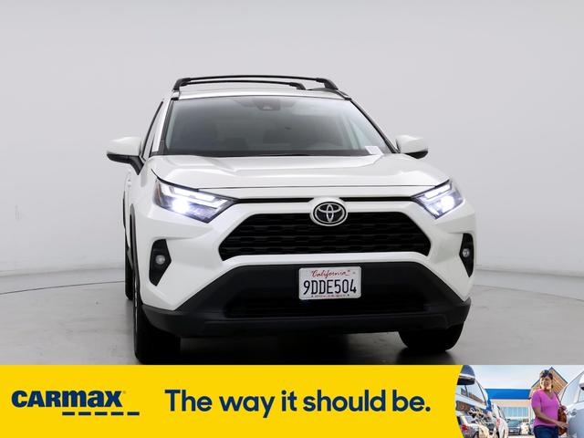 2022 toyota rav4 xle premium
