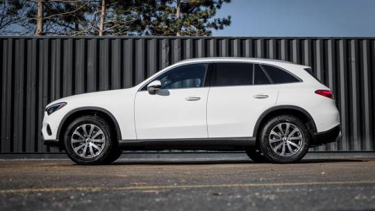 2025 Mercedes-Benz GLC